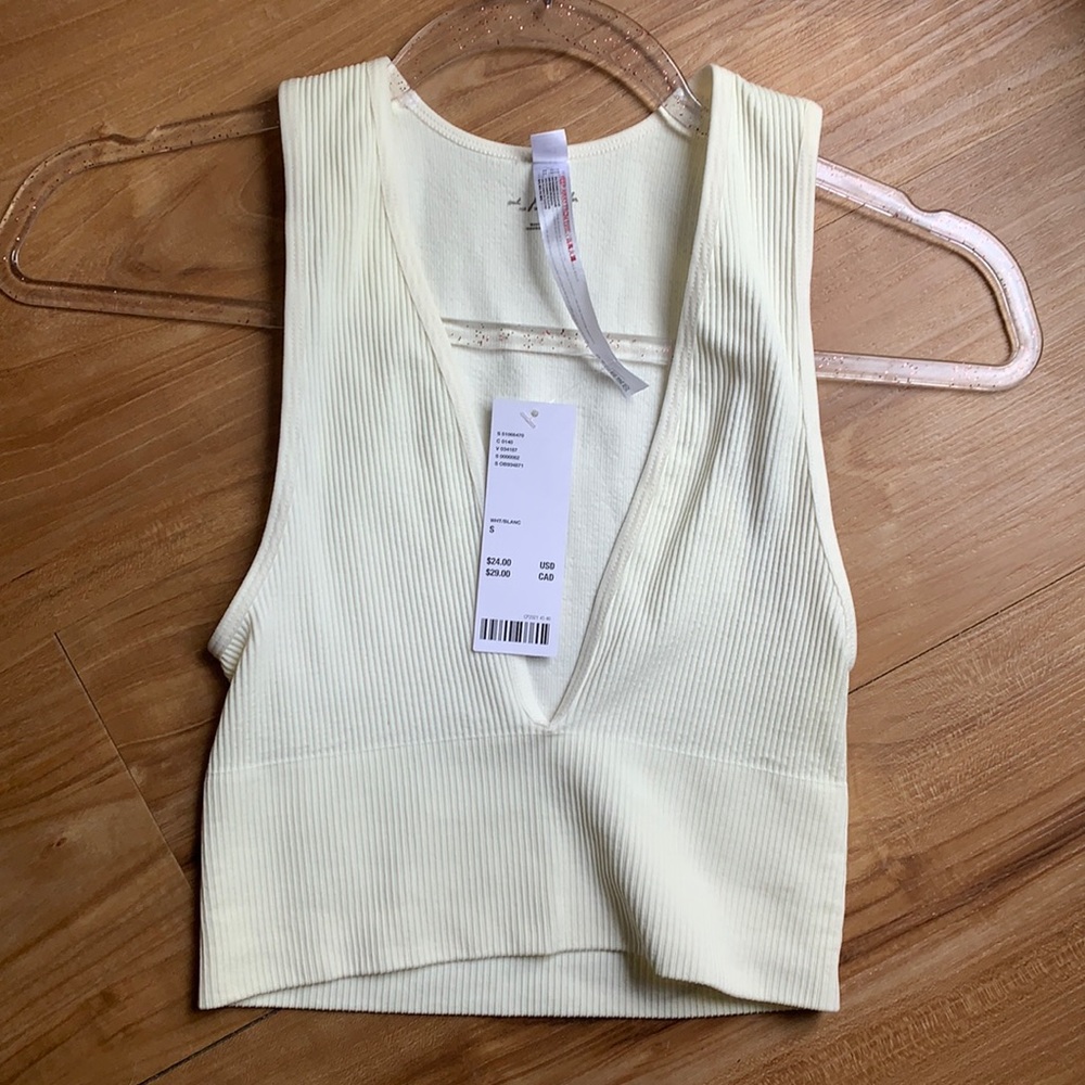 Urban Outfitters Seamless tank